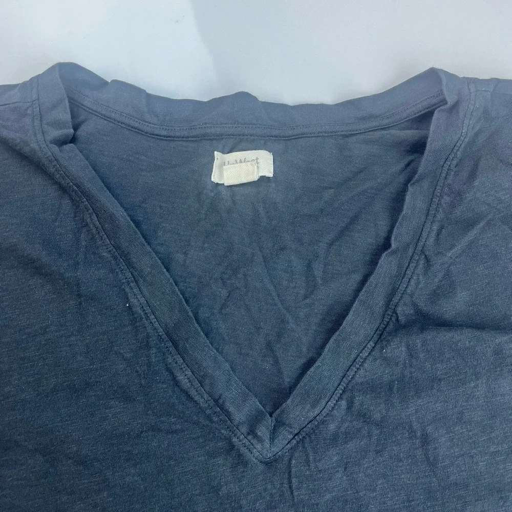 UpWest Anytime Oversized V-Neck Tee in Soot V1 R158 - Picture 5 of 10